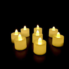 LUZ A PILA CON FORMA DE VELA